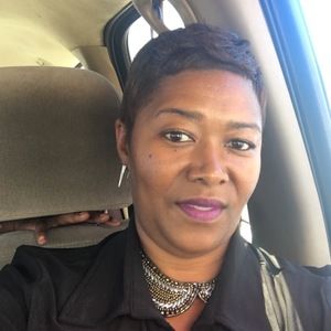 Meet your Posher, Nichaka